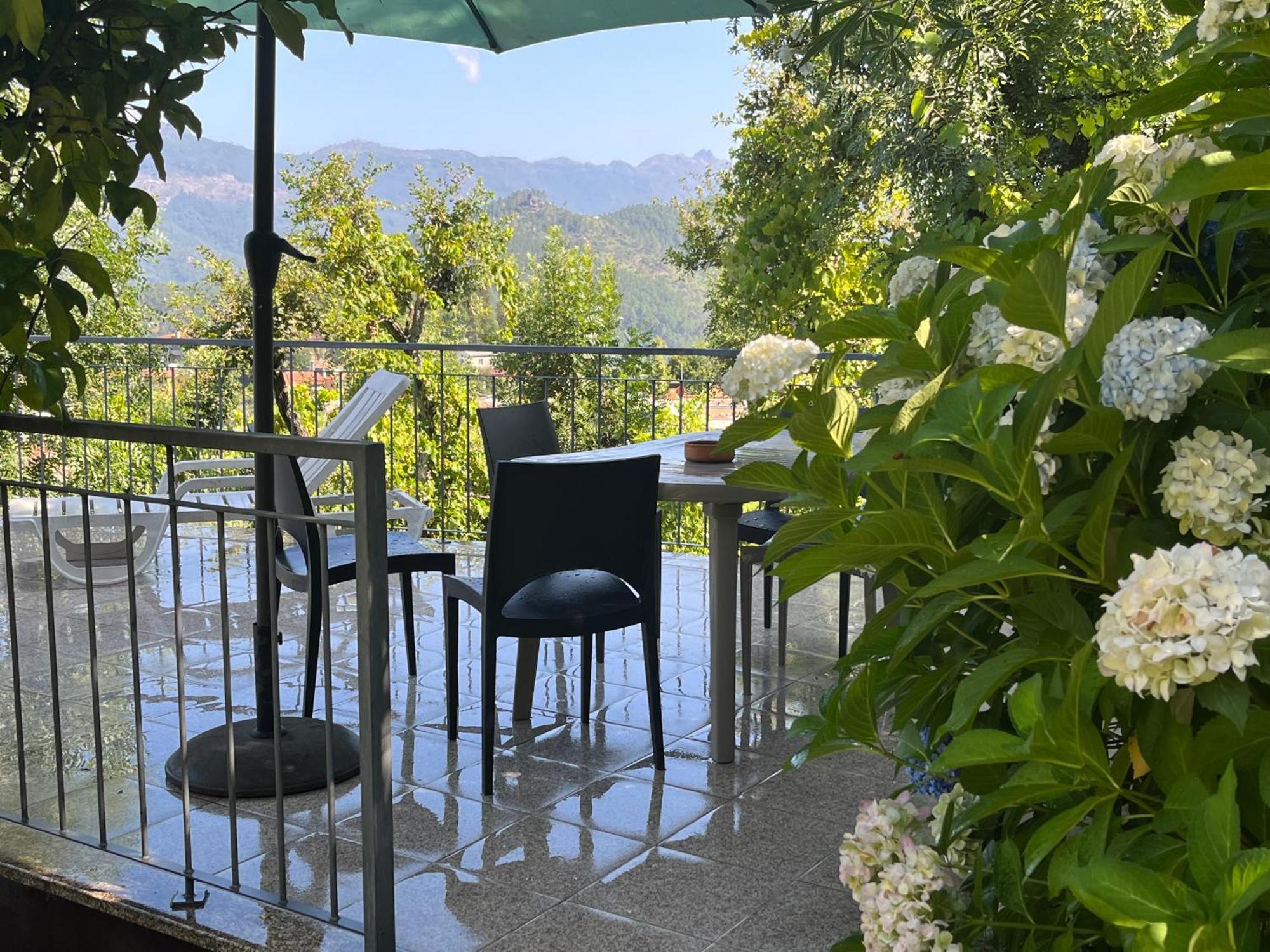 Appartamento Casa De Casarelhos - Vistas Rio, Campo E Montanha - Lareira Geres Esterno foto