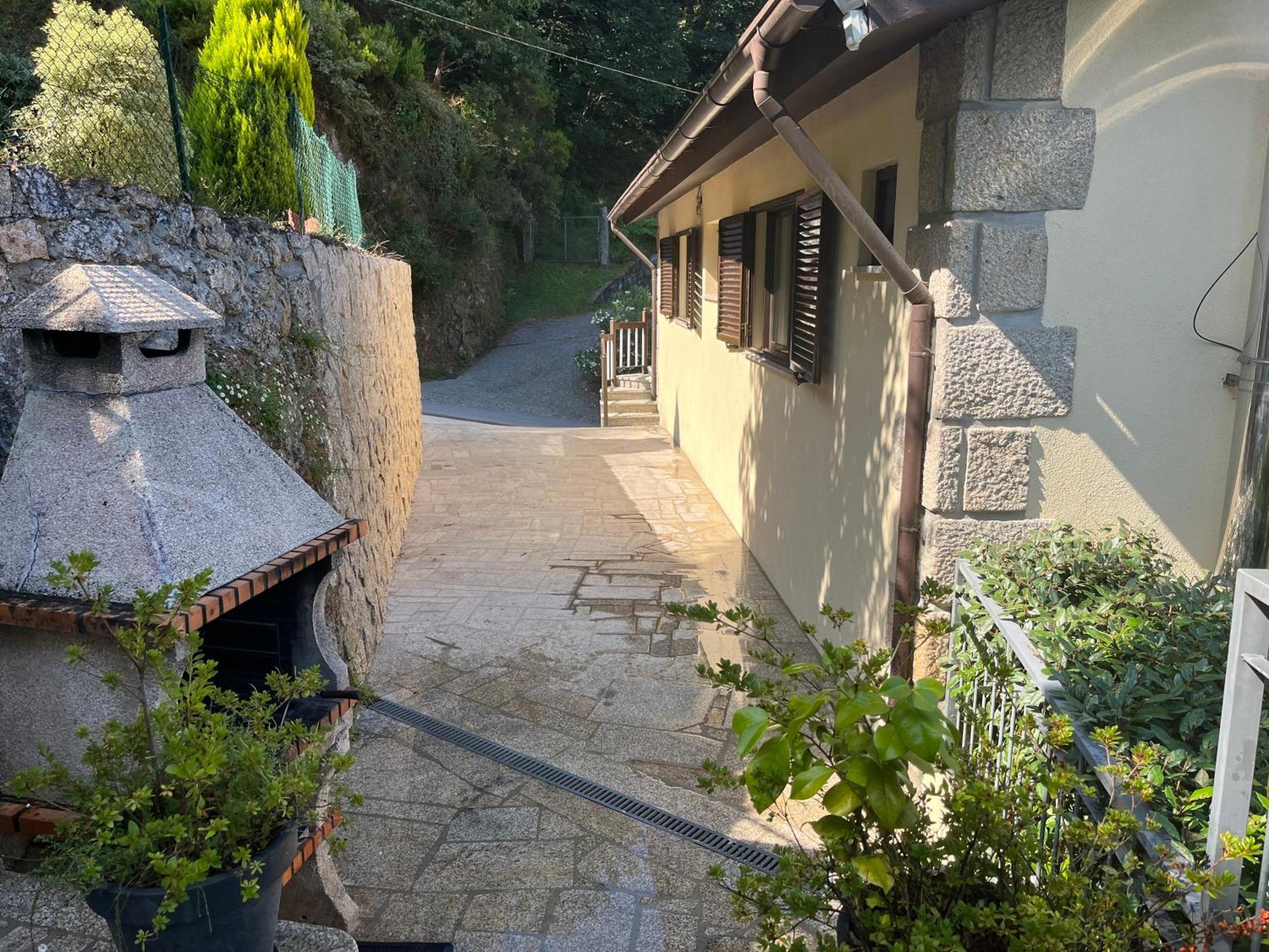 Appartamento Casa De Casarelhos - Vistas Rio, Campo E Montanha - Lareira Geres Esterno foto