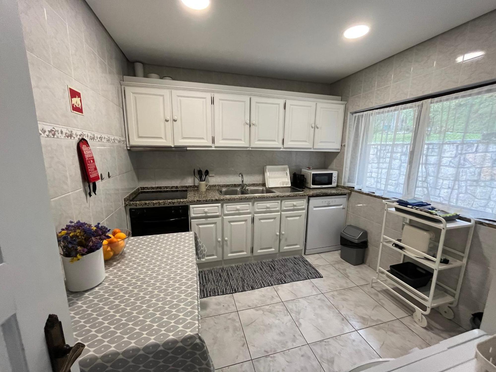 Appartamento Casa De Casarelhos - Vistas Rio, Campo E Montanha - Lareira Geres Esterno foto