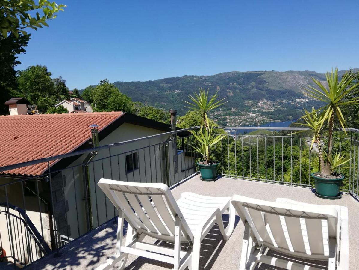 Appartamento Casa De Casarelhos - Vistas Rio, Campo E Montanha - Lareira Geres Esterno foto